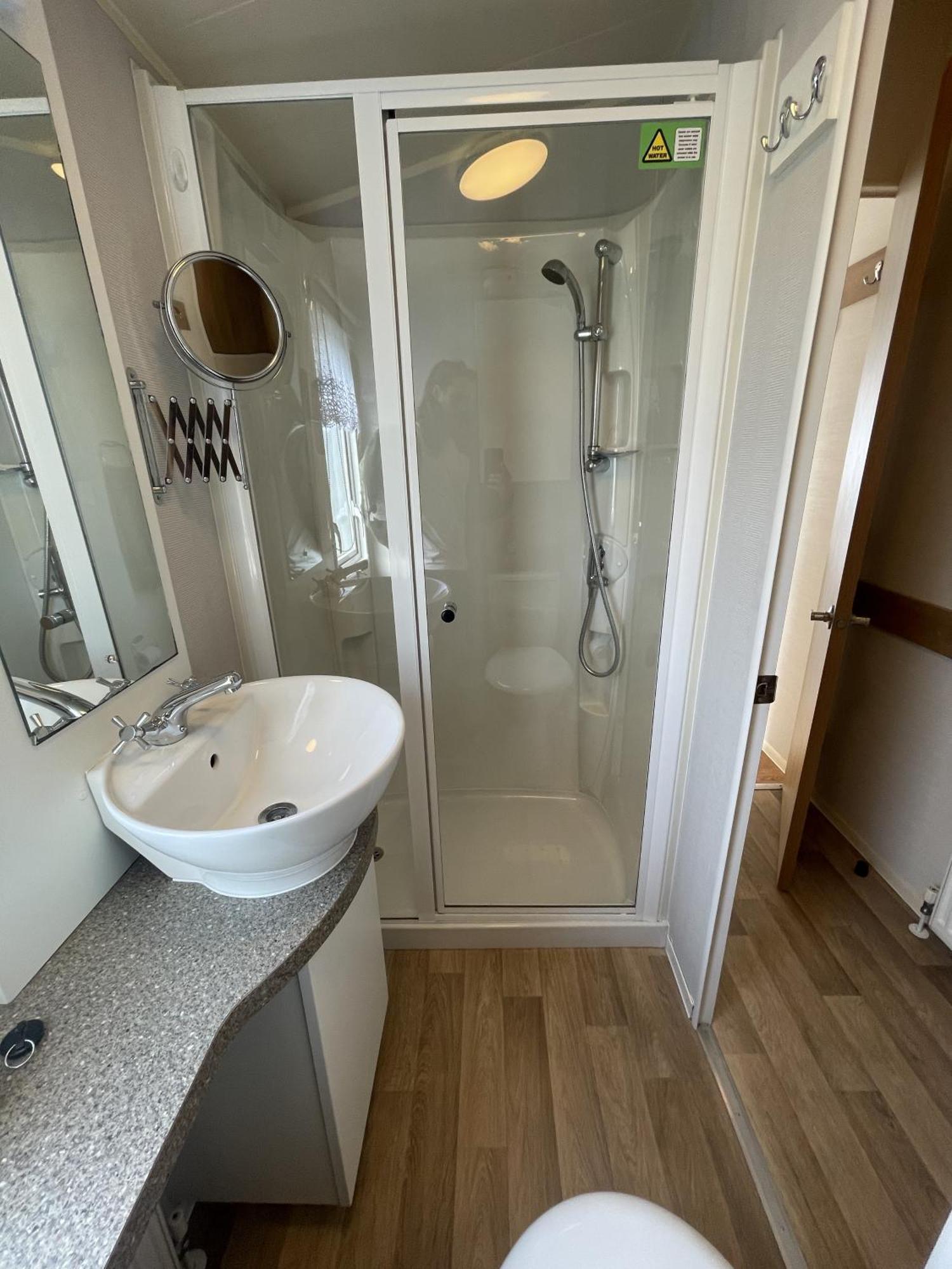 2 Bedroom Caravan, Edi Rita, Robin Hood, Pet Friendly Meliden Esterno foto